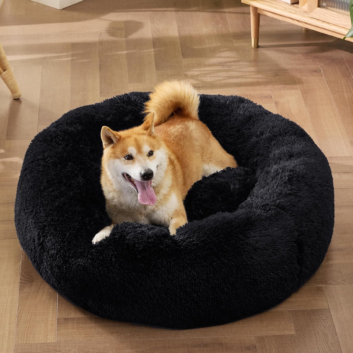 Bedsure Calming Dog Bed for Medium Dogs - Donut Washable Medium Pet Bed, 30 inches Anti-Slip Round Fluffy Plush Faux Fur Cat Bed, Fits up to 45 lbs Pets, Black - Image 4